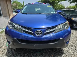 Toyota RAV4 Limited 4dr SUV (2.5L 4cyl 6A) 2015 Blue