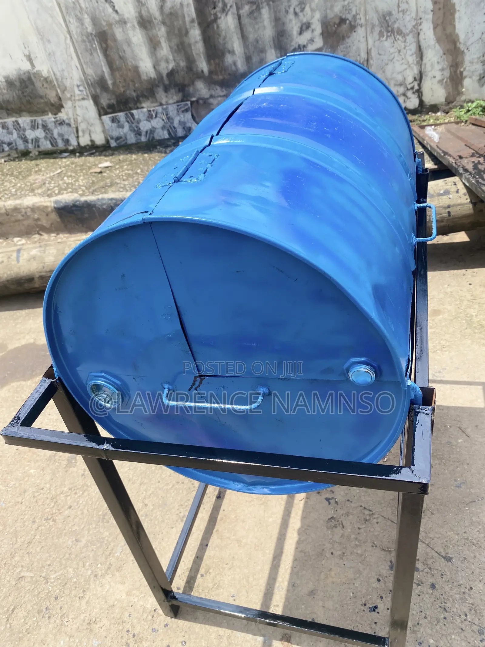 Quality Barbecue Stand