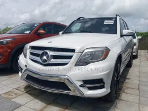 Mercedes-Benz GLK-Class 350 4MATIC 2013 White