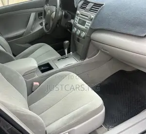 Toyota Camry 2008 Gray