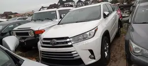 Toyota Highlander Limited Platinum 4x4 V6 (3.5L 6cyl 8A) 2017 White
