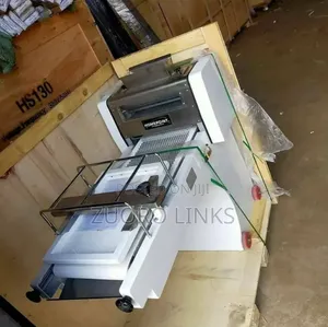 Dough Moulder
