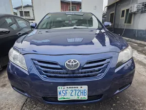Toyota Camry LE 4dr Sedan (2.4L 4cyl 5A) 2006 Blue