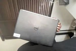 Laptop Dell Latitude E7450 8GB Intel Core i5 HDD 256GB