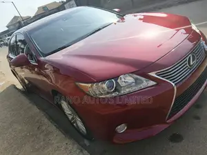 Lexus ES 350 FWD 2013 Red