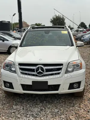 Mercedes-Benz GLK-Class 350 4MATIC 2010 White