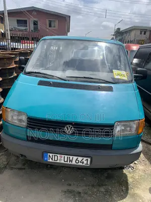 Volkswagen Transporter 2002 Green