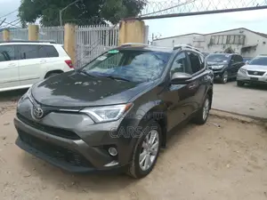 Toyota RAV4 2015 Brown
