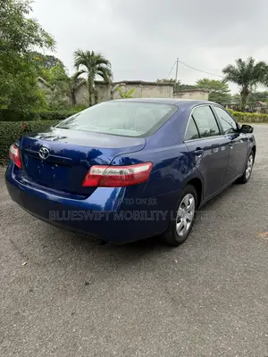 Toyota Camry LE 4dr Sedan (2.4L 4cyl 5A) 2009 Blue