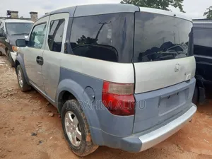 Honda Element 2003 Gray