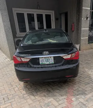 Hyundai Sonata 2013 Black