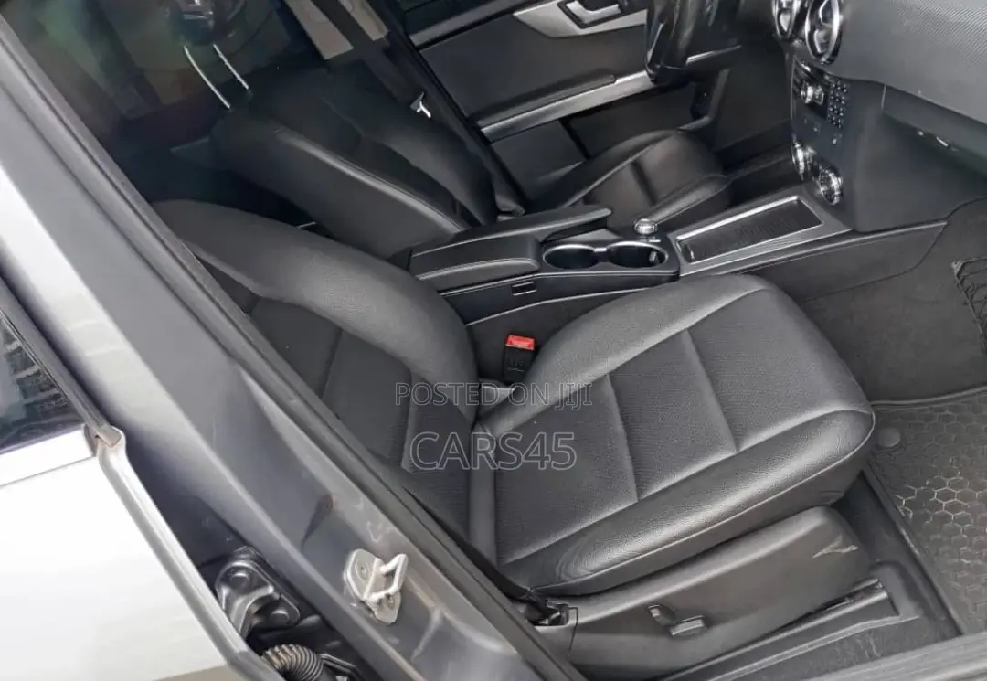 Mercedes-Benz GLK-Class 2014 Silver