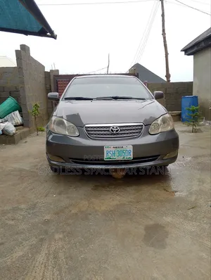 Toyota Corolla 2004 Gray
