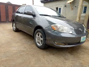 Toyota Corolla 2004 Gray