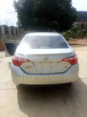 Toyota Corolla 2014 Silver