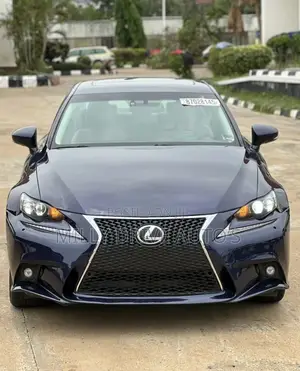 Lexus IS 250 4WD 2014 Blue