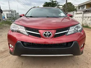 Toyota RAV4 Limited 4dr SUV AWD (2.5L 4cyl 6A) 2014 Red