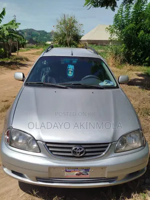 Toyota Avensis 1.8 Wagon 2003 Silver