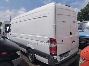 Mercedes-Benz Sprinter 2017 White