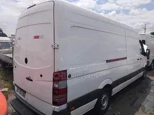 Mercedes-Benz Sprinter 2017 White