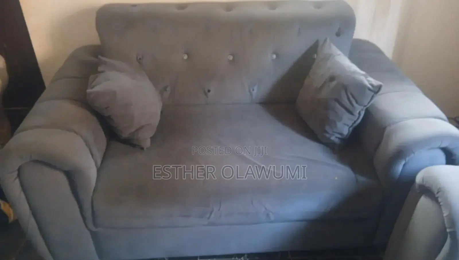 Furniture Chairs