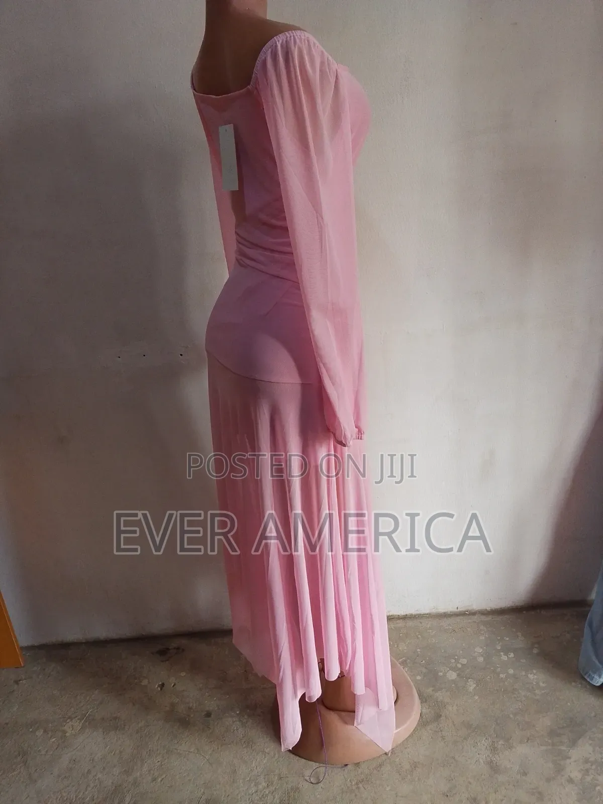 Amless Long Gown