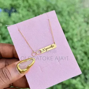 Fashionable Customised Necklace