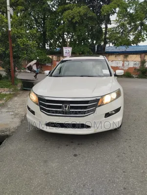 Honda Crosstour 3.5 AWD 2012 White