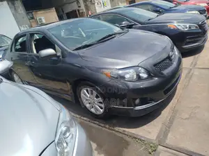 Toyota Corolla 2010 Blue