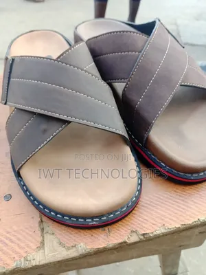 Quality Mens Palm Slippers