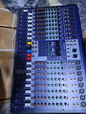 16 Channel Yamaha Mixer