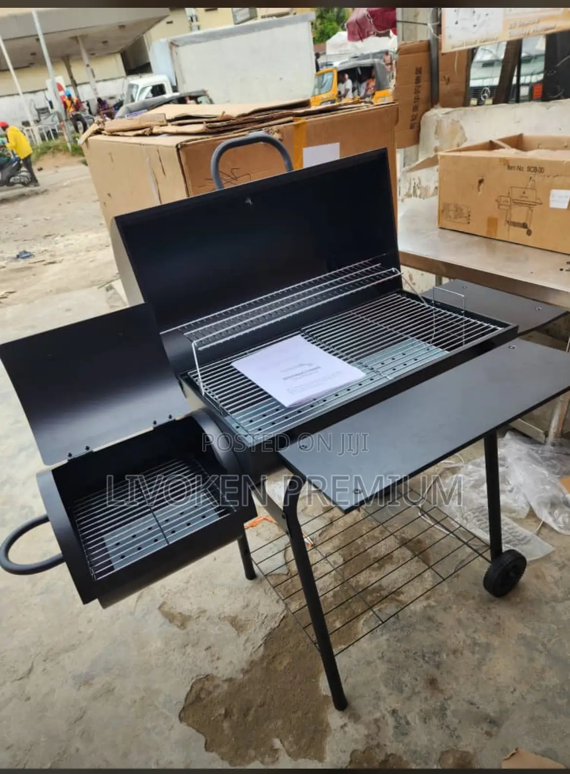 Charcoal Barbecue Grill