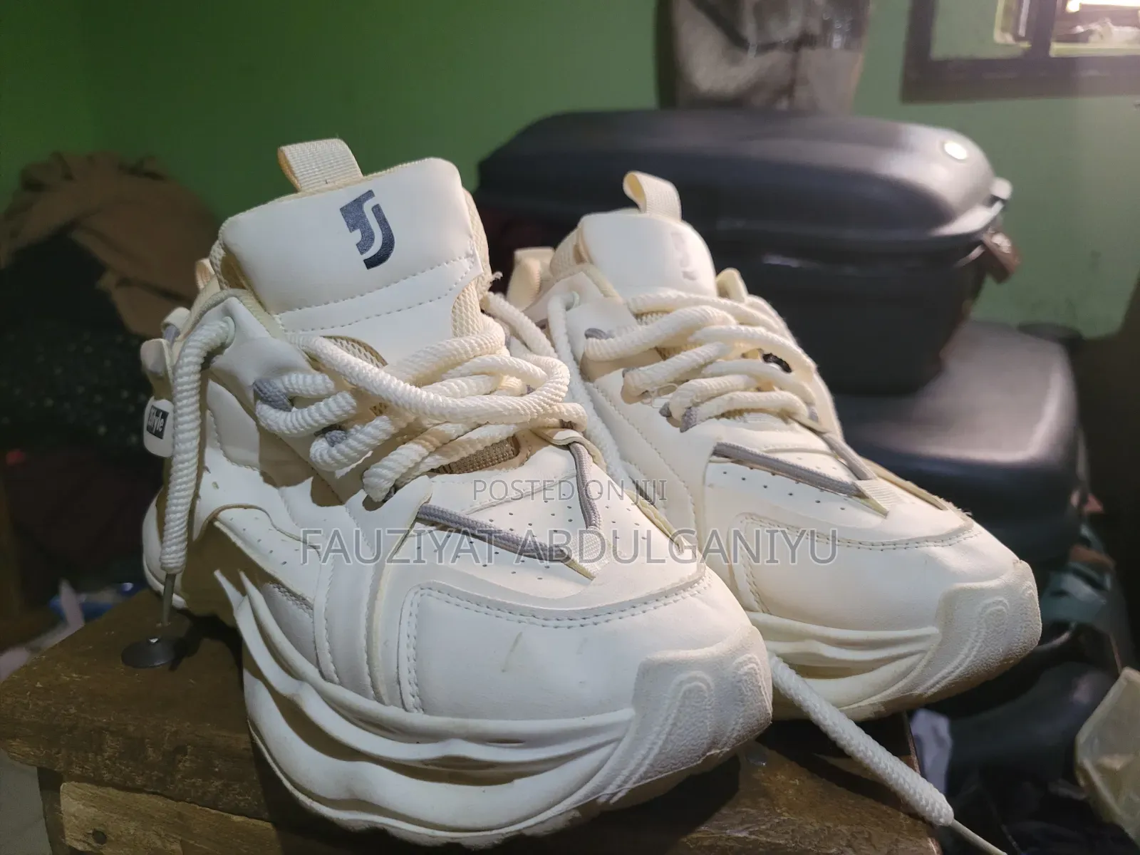Unisex Chunky Sneakers