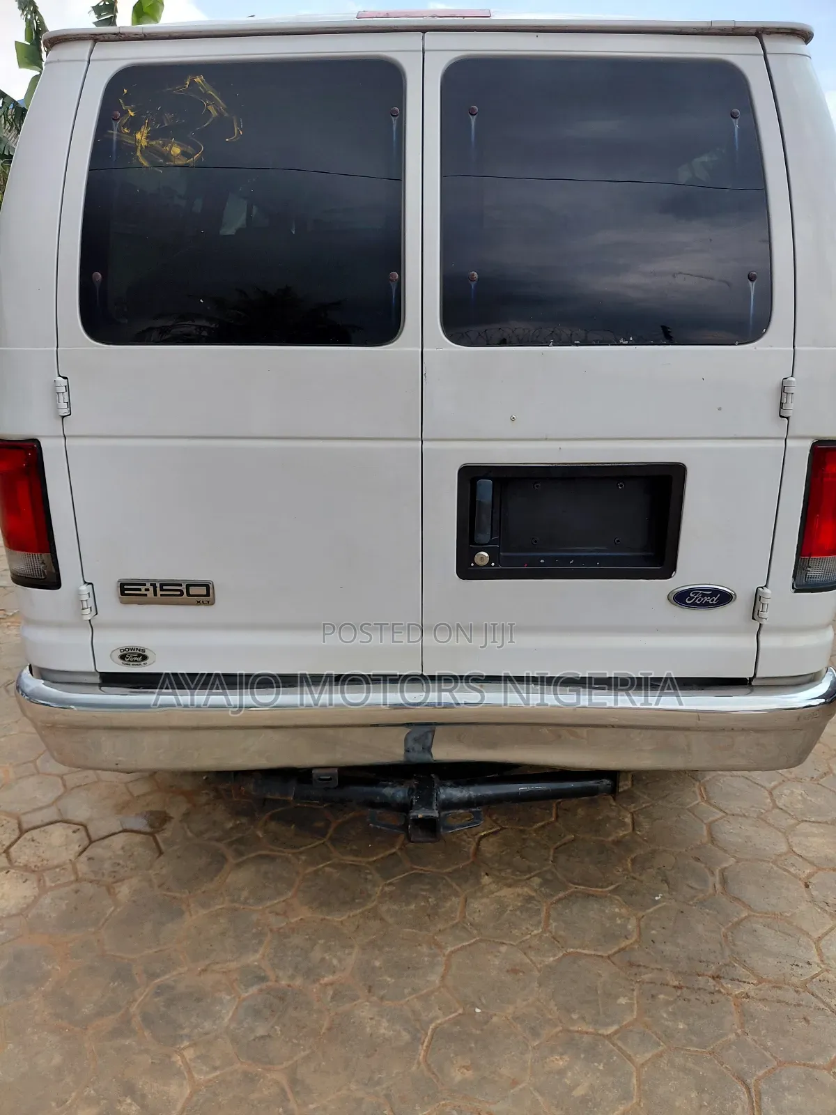 Ford E250 2007 White