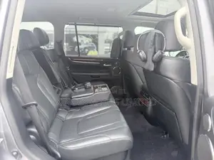 Lexus LX 570 AWD 2018 Gray