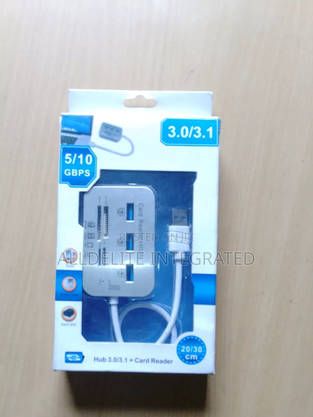 Usb 3.0/3.1 Hub With Card Reader