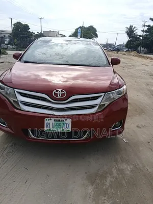 Toyota Venza 2010 Red