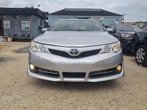 Toyota Camry 2013 Silver