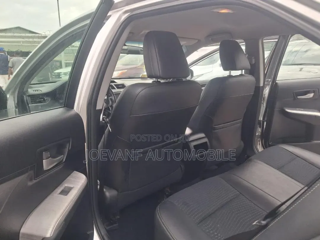 Toyota Camry 2013 Silver