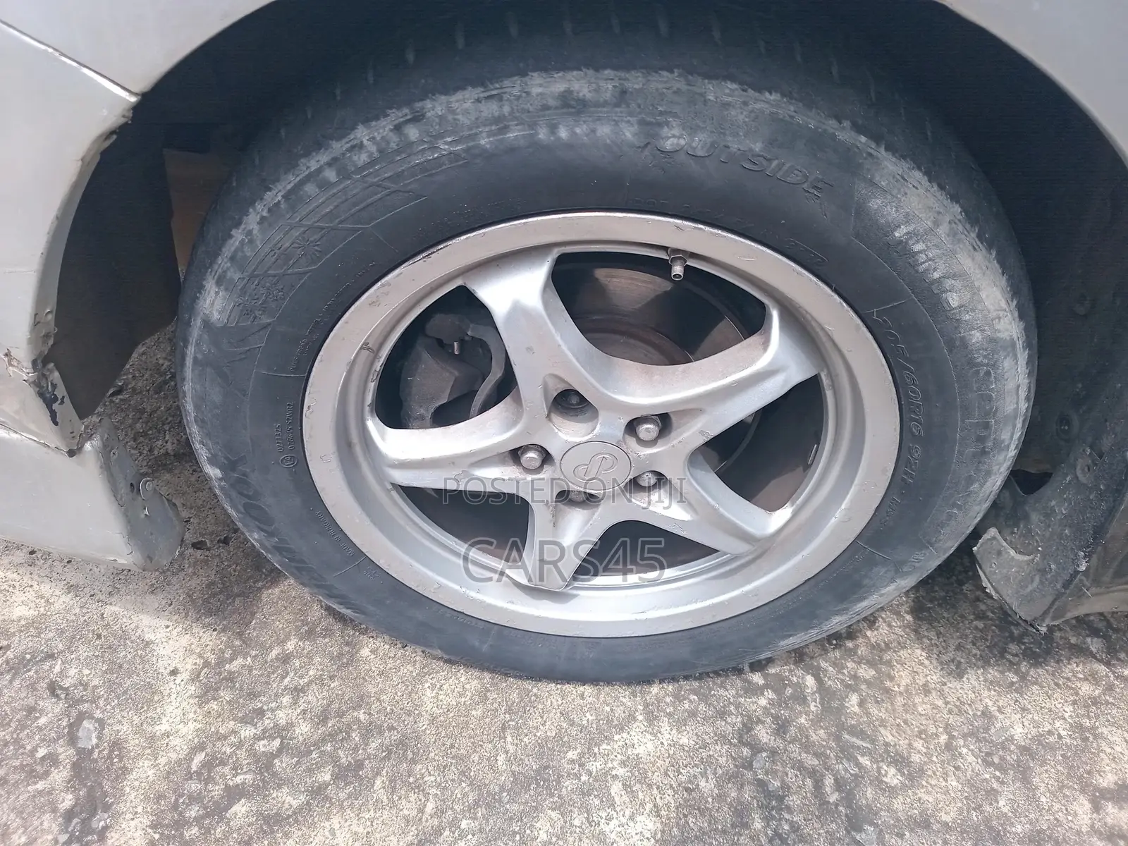 Toyota Corolla 2010 Silver