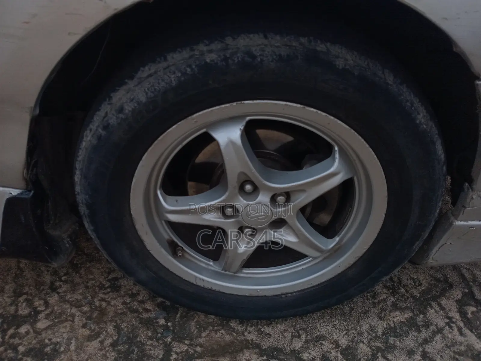 Toyota Corolla 2010 Silver