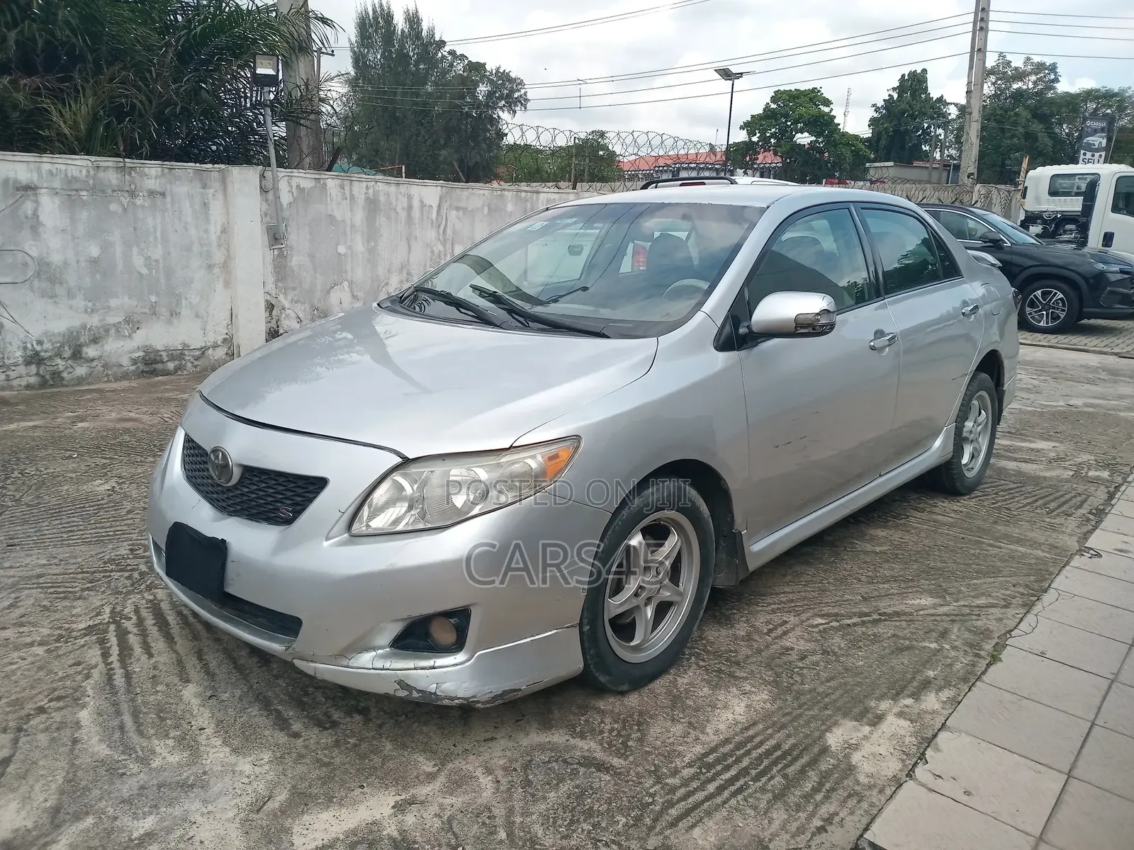 Toyota Corolla 2010 Silver