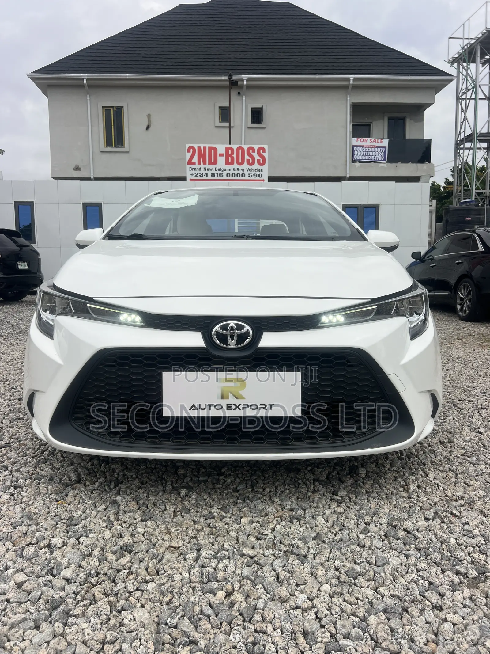 Toyota Corolla LE 2022 White