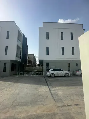 4bdrm Duplex in Adeniyi Jones for sale