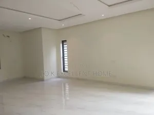 4bdrm Duplex in Adeniyi Jones for sale