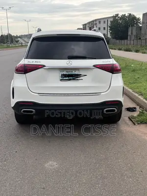 Mercedes-Benz GLE-Class 2021 White