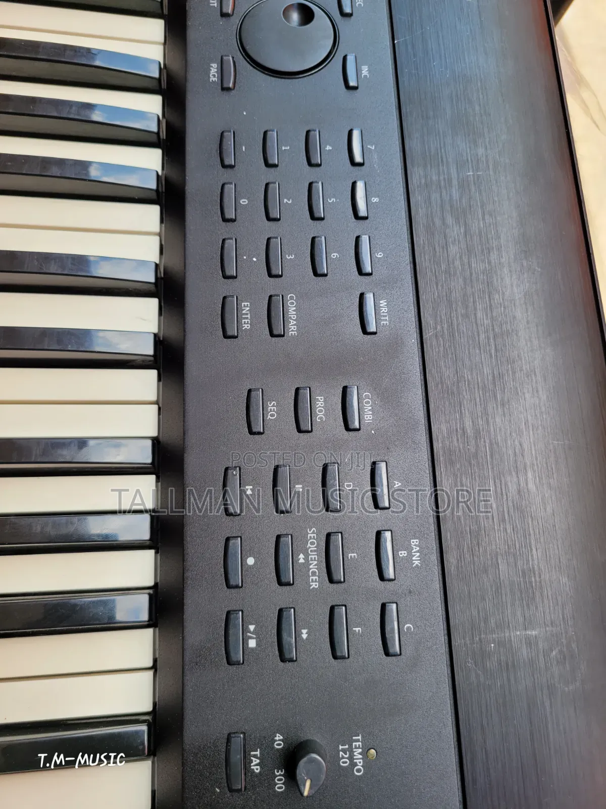 Korg Krome