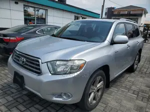 Toyota Highlander 2008 Silver