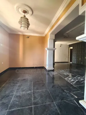 3bdrm Apartment in Olakunle Akala for rent