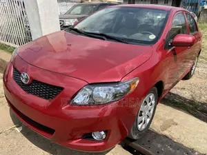 Toyota Corolla LE 4dr Sedan (1.8L 4cyl 4A) 2011 Red